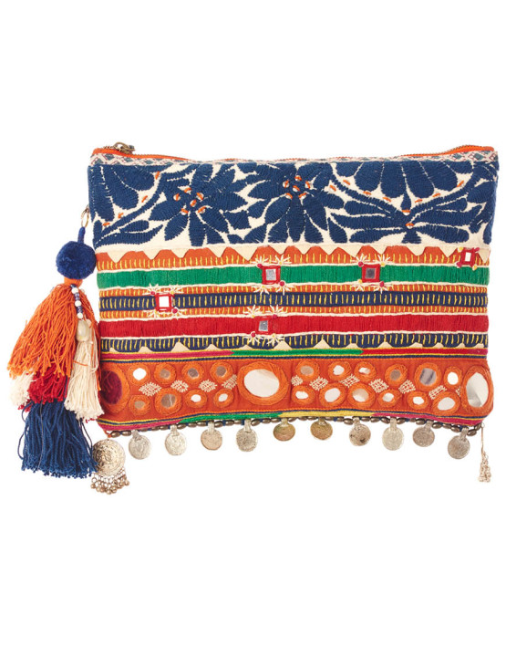 feni clutch ecru