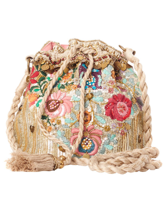 pinki pouch